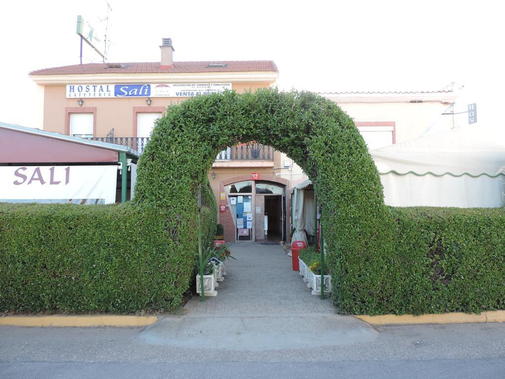 Hostal Sali Pelabravo Exterior foto